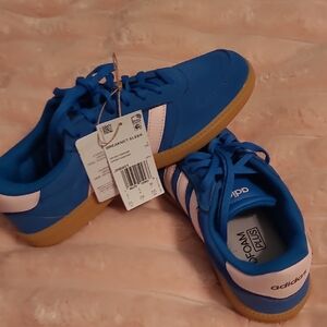 Adidas Breaknet Sleek Blue and White Sneakers